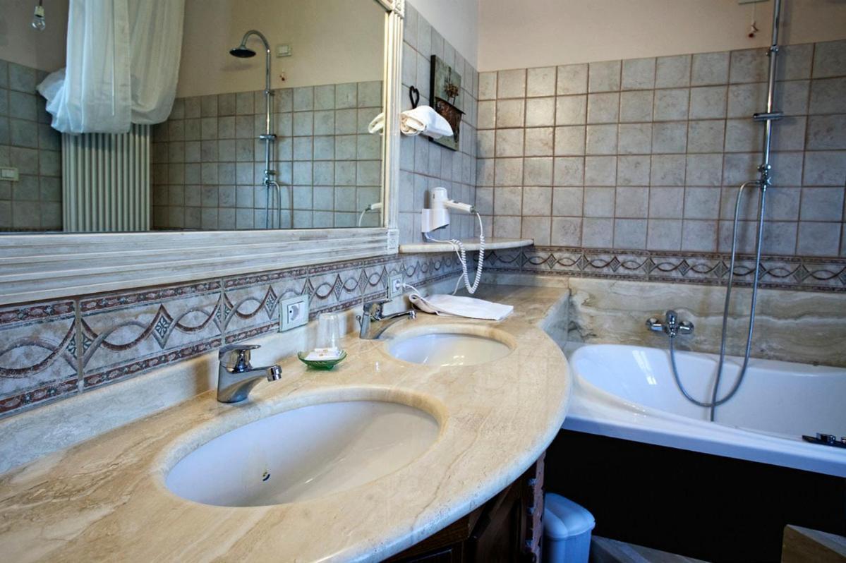 Il Casale Del Ra Guest House Tuoro sul Trasimeno Room photo